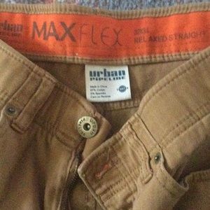 URBAN PIPELINE RELAXED STRAIGHT JEANS